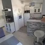 Apartman Family Svob With Pool Novi Vinodolski