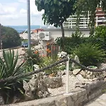 Family Svob With Pool Apartman
