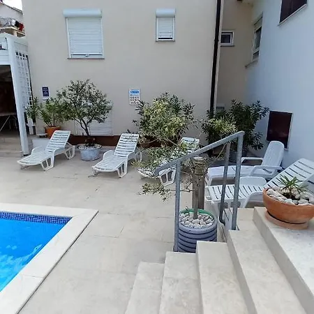 Apartment Family Svob With Pool *